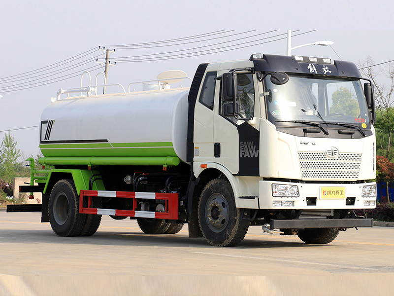 國六解放 13噸 灑水車